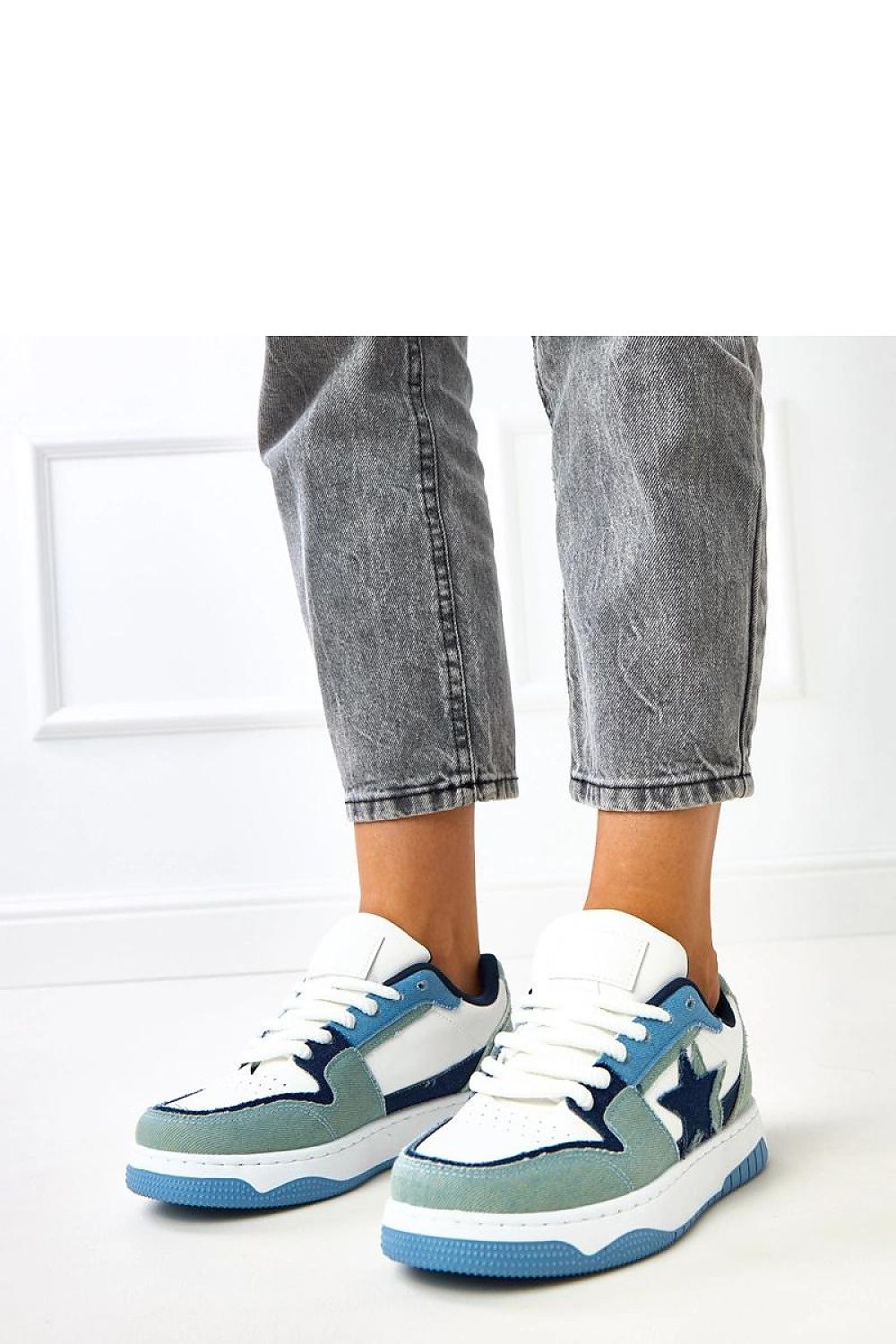  Sport Shoes model 218355 Solea 