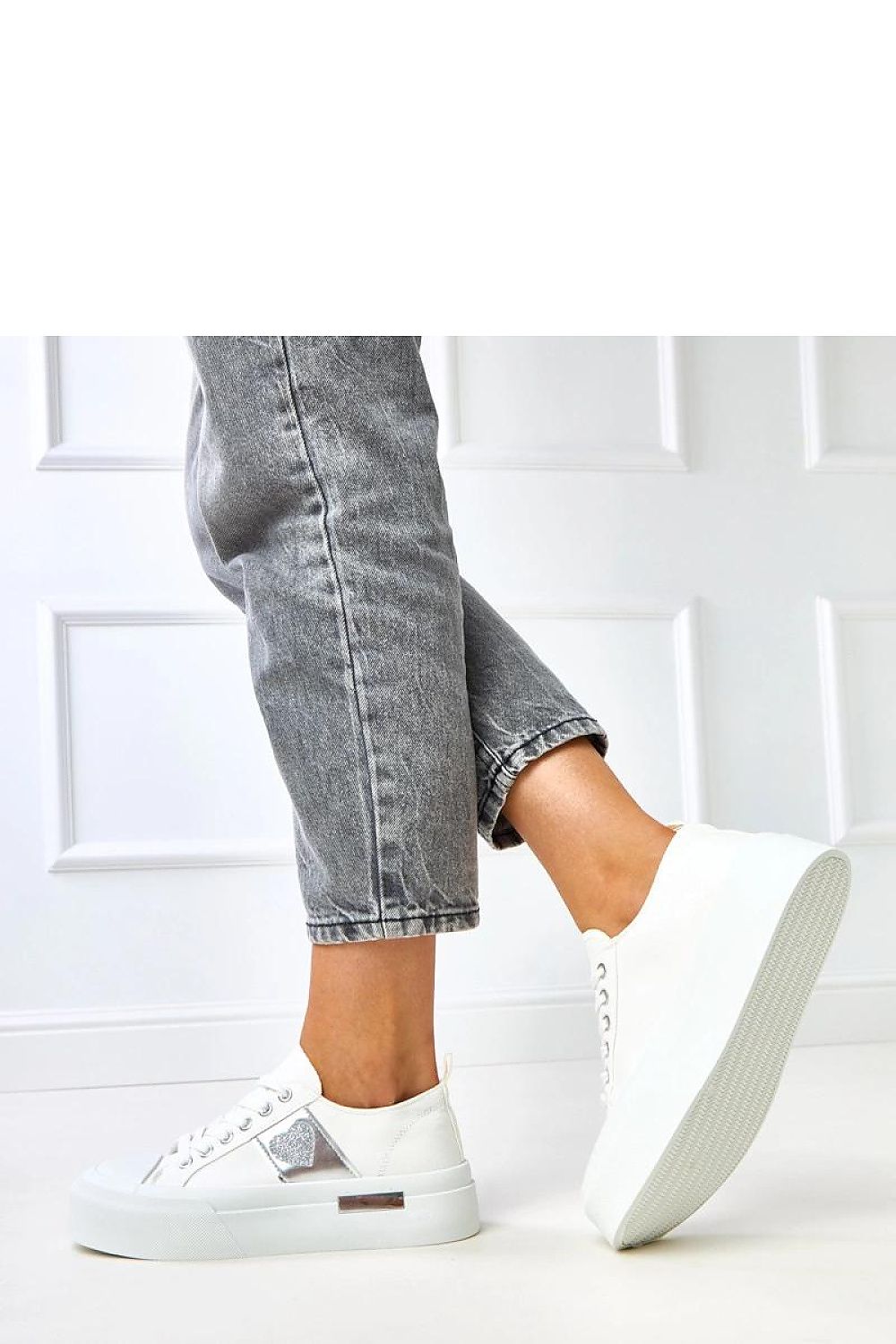  Sport Shoes model 218363 Solea 