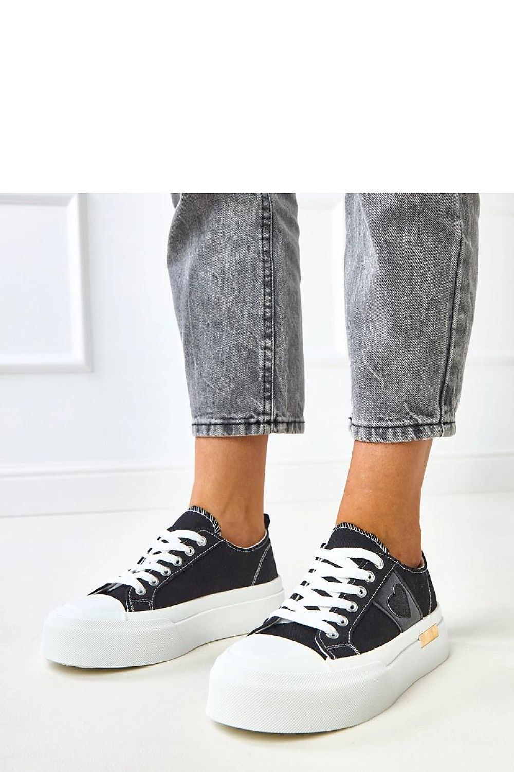  Sport Shoes model 218364 Solea 
