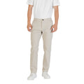Figurbetonte Hose mit geradem Bein