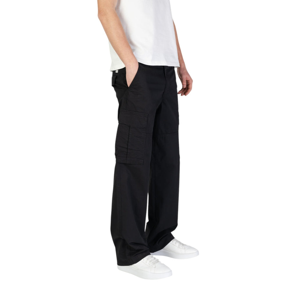 BaggyTrousers