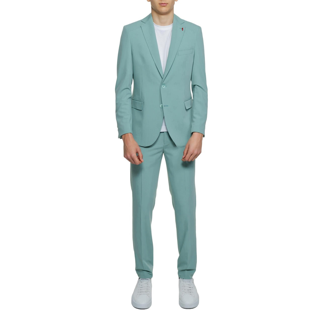 Mulish Suit