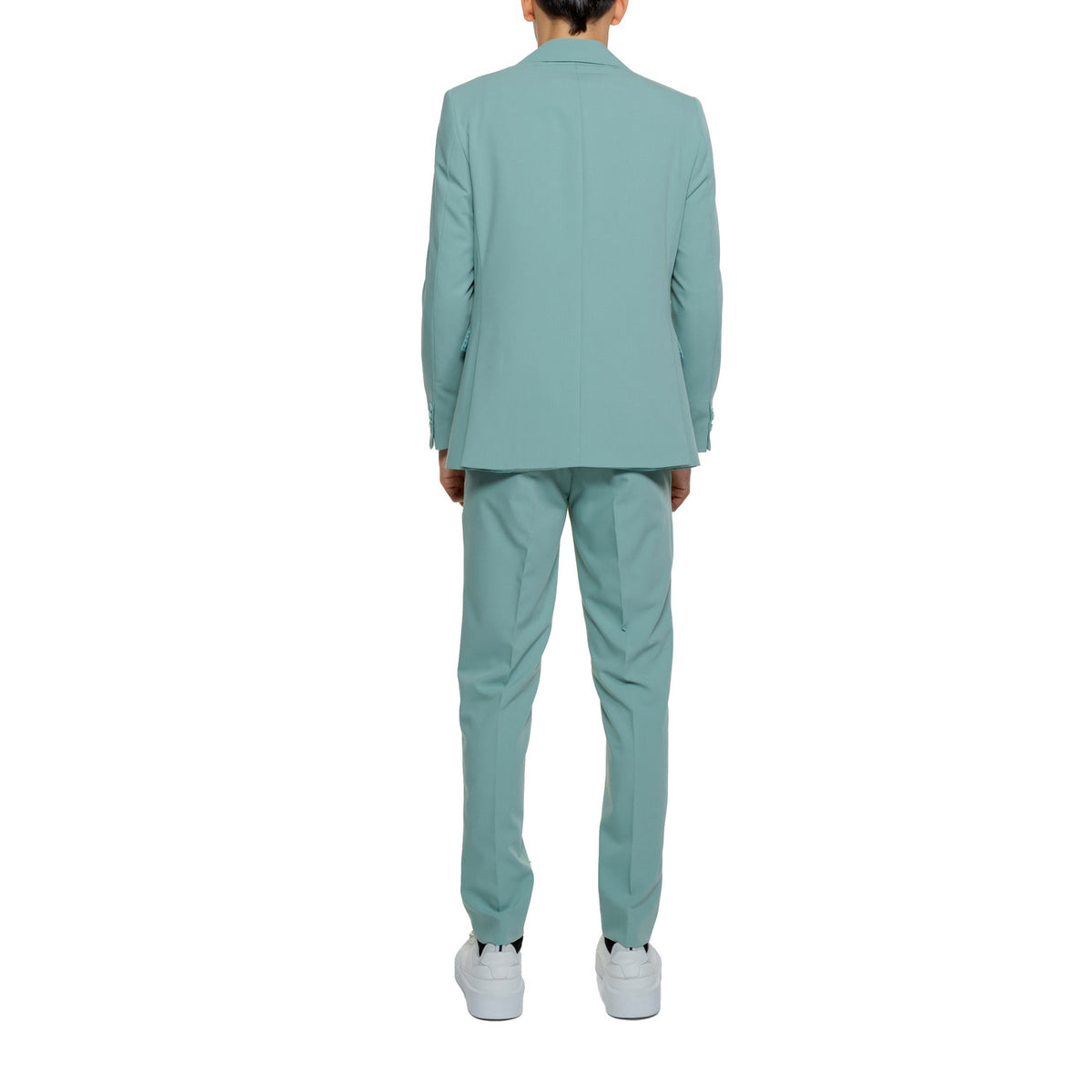 Mulish Suit