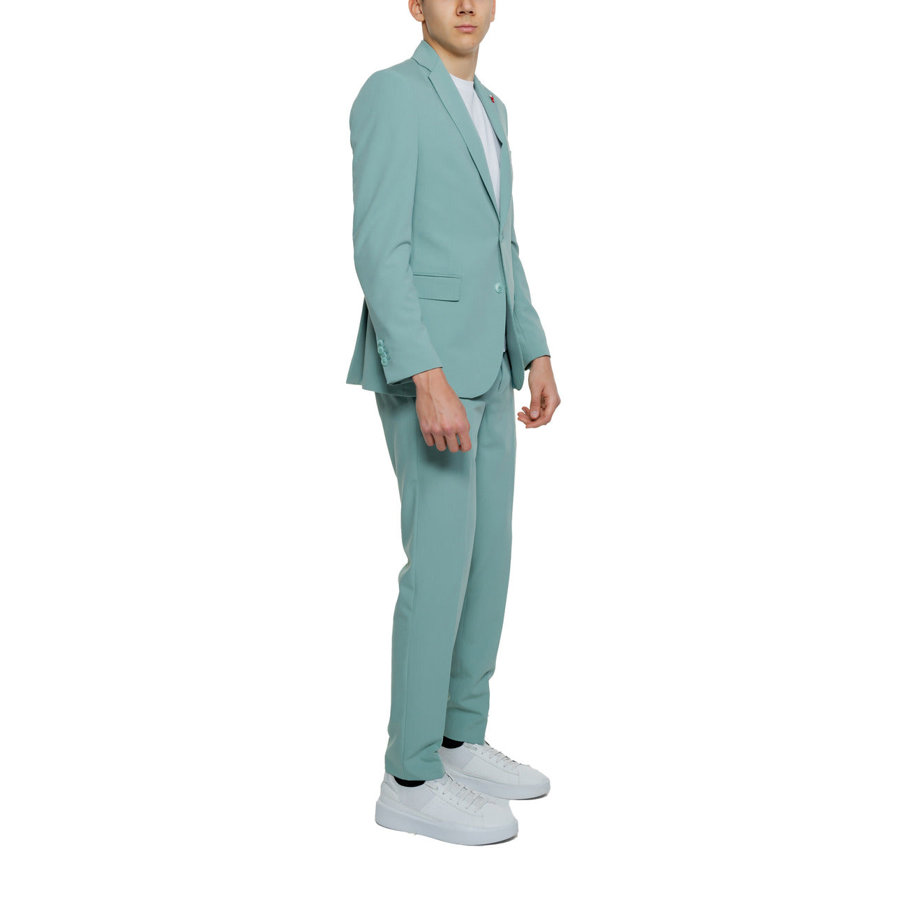 Mulish Suit